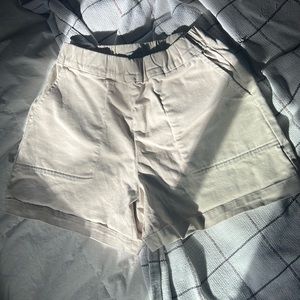 Everlane shorts